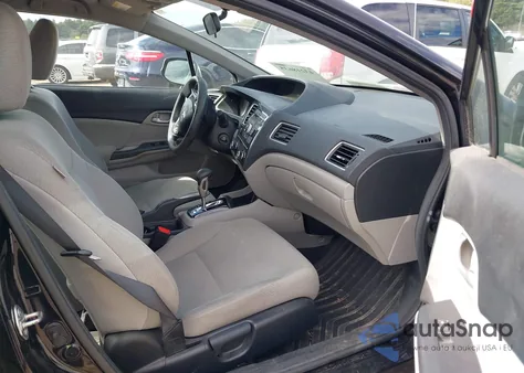 2013 Honda Civic Lx z USA, uszkodzony, nr VIN 2HGFB2F59DH587837